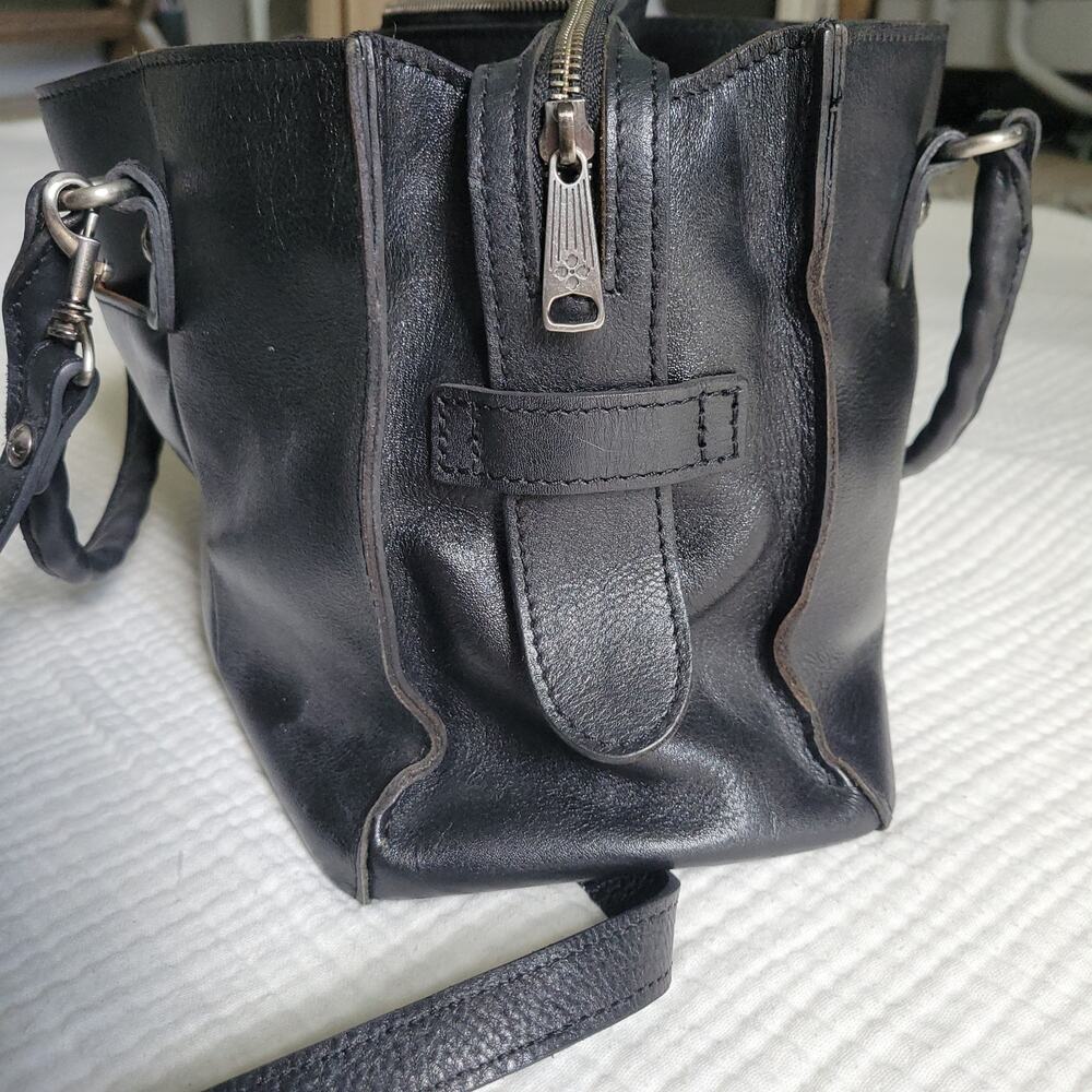 Patricia Nash Black Leather Crossbody Bag Purse Shoulder Designer Handbag - Picture 10 of 11
